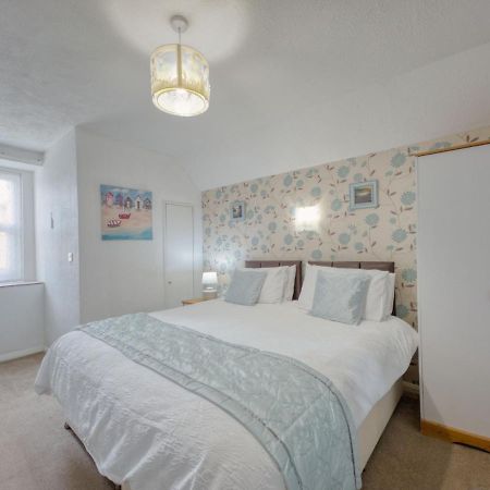 פיינטון Apartment 7 - 1 Bedroom Sea Front Location - Step Free Access From Rear - Free Parking מראה חיצוני תמונה