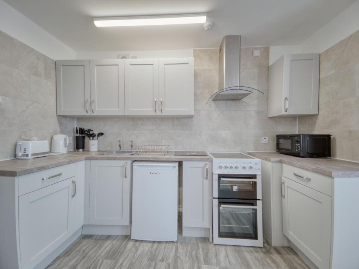 פיינטון Apartment 7 - 1 Bedroom Sea Front Location - Step Free Access From Rear - Free Parking מראה חיצוני תמונה